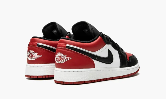 Кроссовки Air Jordan 1 Low GS «Bred Toe» черный,красный