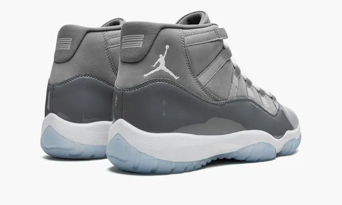 Для баскетбола Jordan 11 Retro «Cool Grey 2021» серый
