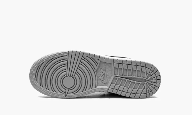 Кроссовки Air Jordan 1 Low GS «Shadow Toe» черный