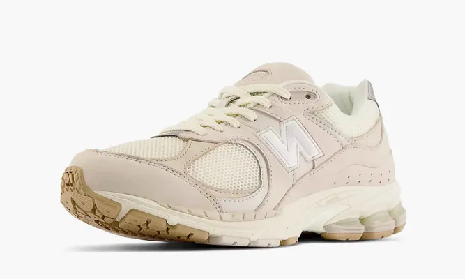 Кроссовки New Balance 2002r «White Ivory» кремовый