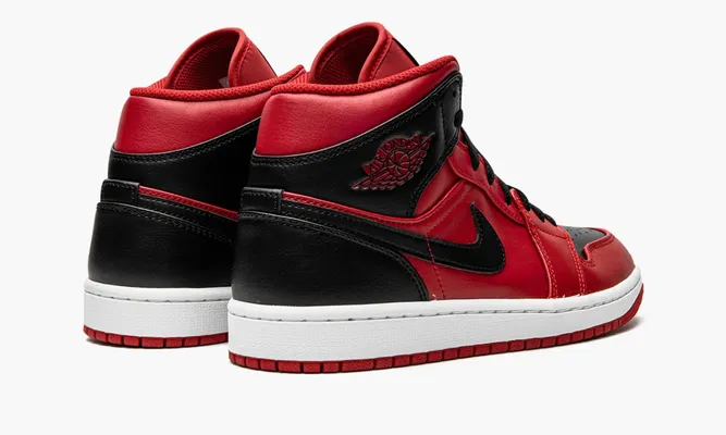 Кроссовки Air Jordan 1 Mid «Reverse Bred 2021» красный