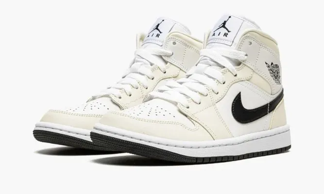 Кроссовки Air Jordan 1 Mid WMNS «Coconut Milk» кремовый