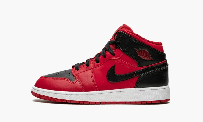 Кроссовки Air Jordan 1 Mid GS «Reverse Bred 2021» красный