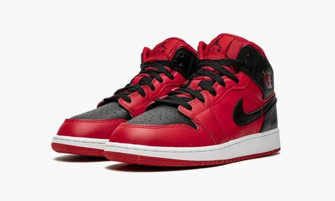 Кроссовки Air Jordan 1 Mid GS «Reverse Bred 2021» красный