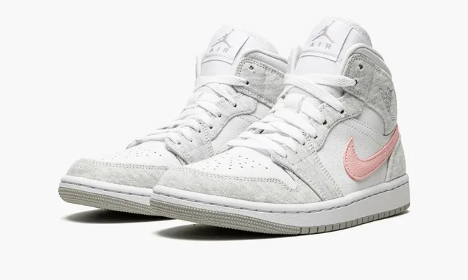 Кроссовки Air Jordan 1 Mid SE WMNS «Light Iron Ore» серый,белый