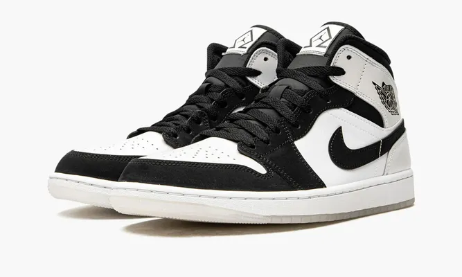 Кроссовки Air Jordan 1 Mid «Diamond Shorts» черный