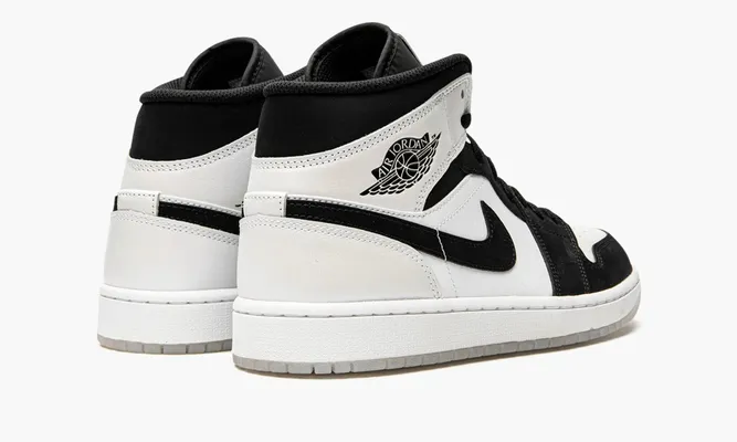 Кроссовки Air Jordan 1 Mid «Diamond Shorts» черный