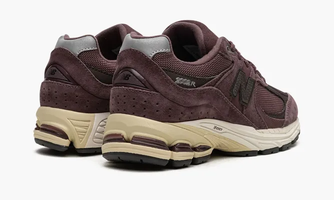 Кроссовки New Balance 2002r «Dark Grape» фиолетовый