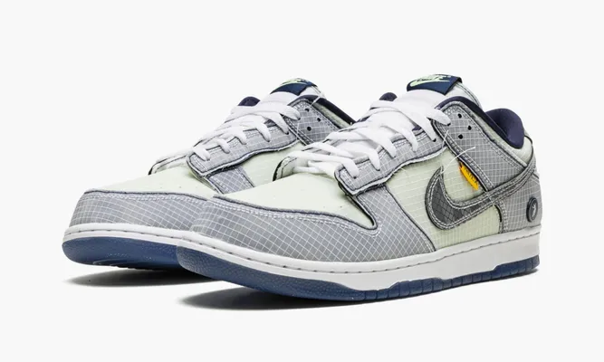 Кроссовки Nike Dunk Low «Union Passport Pack Pistachio» серый