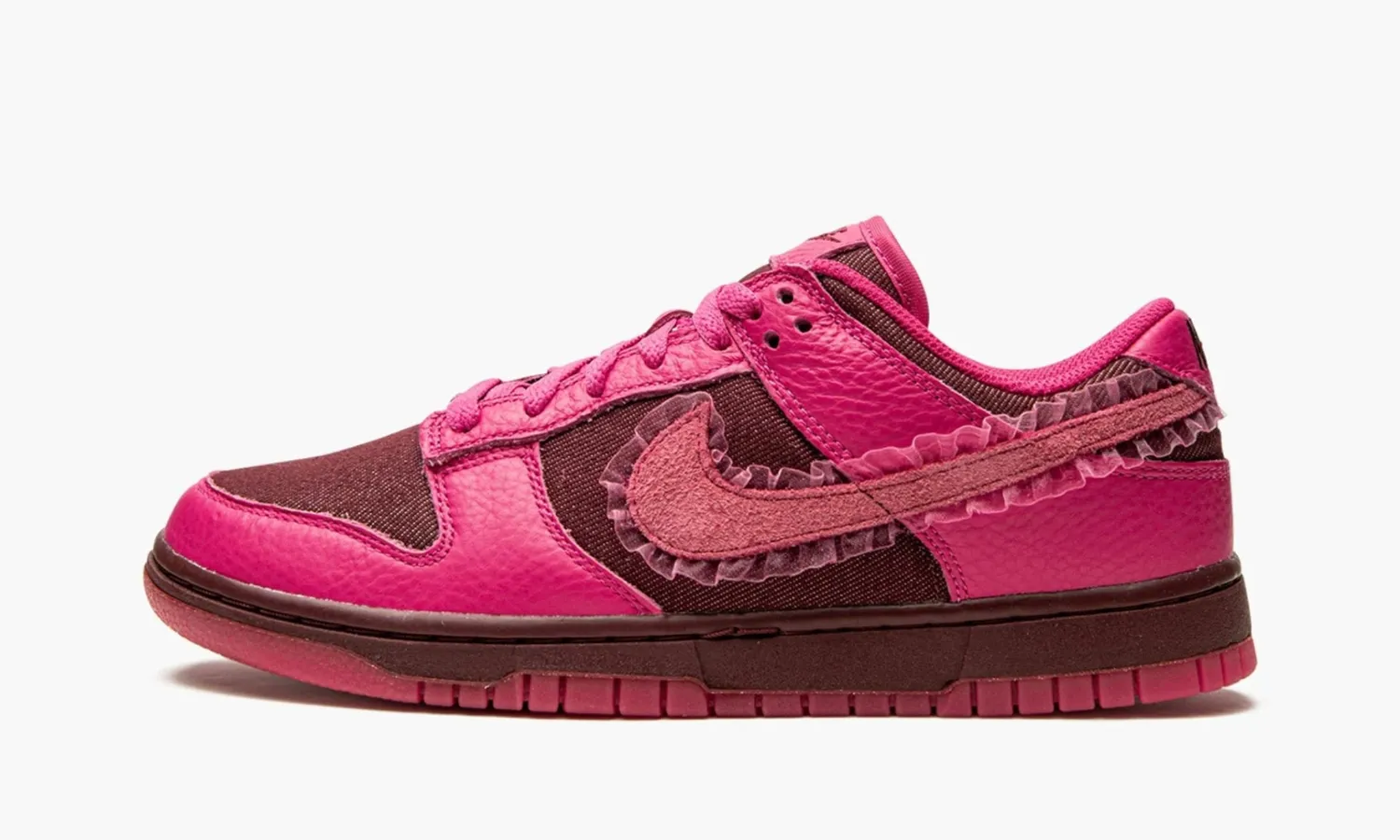 Nike Dunk Low WMNS «Valentine's Day 2022»