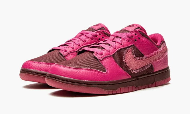 Кроссовки Nike Dunk Low WMNS «Valentine's Day 2022» розовый