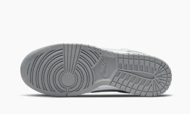Кроссовки Nike Dunk Low «Two Tone Grey» серый,белый
