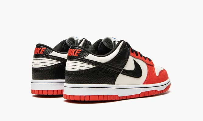 Кроссовки Nike Dunk Low Emb GS «Nba 75th Anniversary - Chicago Bulls» оранжевый