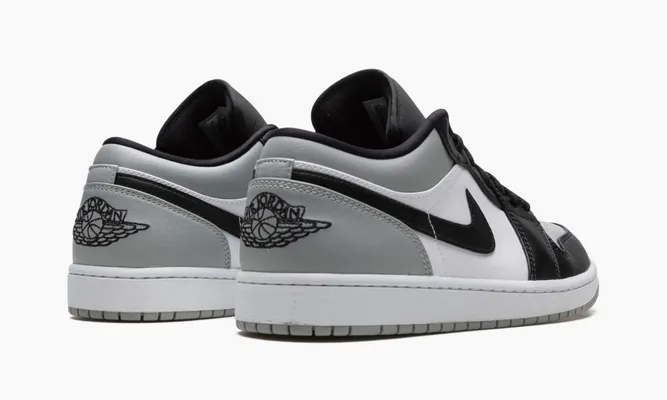 Кроссовки Air Jordan 1 Low «Shadow Toe» черный,белый