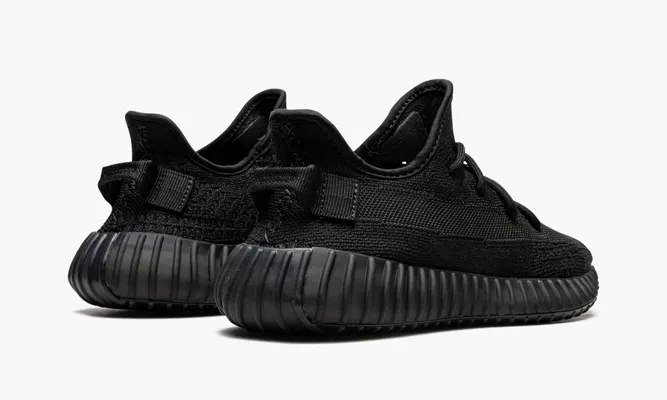 Кроссовки Yeezy Boost 350 V2 «Onyx» черный