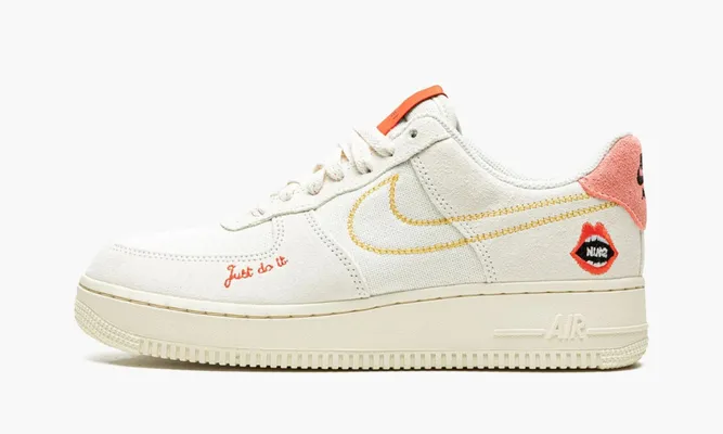 Кроссовки Nike Air Force 1 Low WMNS «Rock N Roll» кремовый