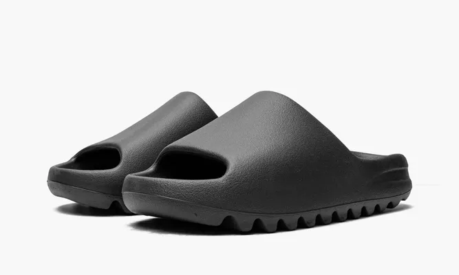 Кроссовки Yeezy Slide «Onyx» черный