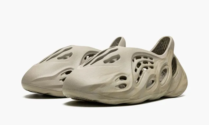 Кроссовки Yeezy Foam Rnnr «Stone Sage» &nbsp;Stone Sage/Stone Sage/Stone Sage