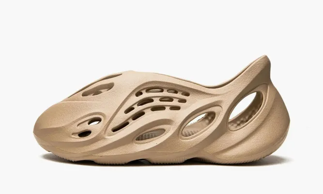 Кроссовки Yeezy Foam Rnnr «Mist» бежевый