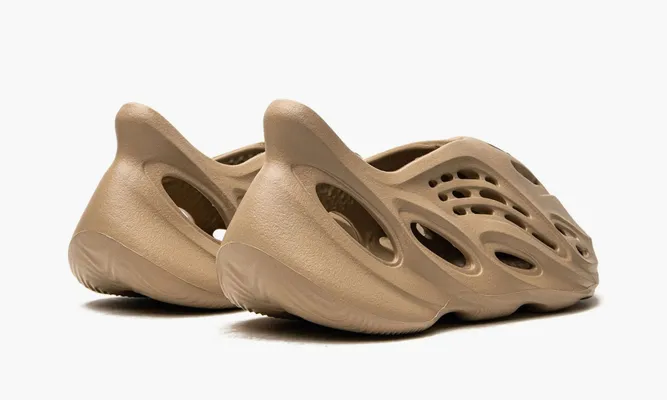 Кроссовки Yeezy Foam Rnnr «Mist» бежевый