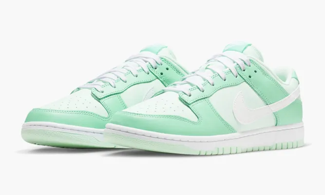 Кроссовки Nike Dunk Low «Light Menta» зеленый