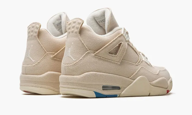 Кроссовки Air Jordan 4 Retro WMNS «Blank Canvas» кремовый