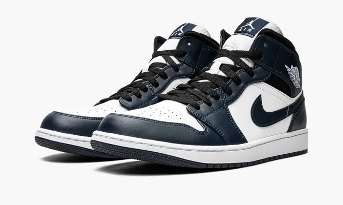 Кроссовки Air Jordan 1 Mid «Armory Navy» синий
