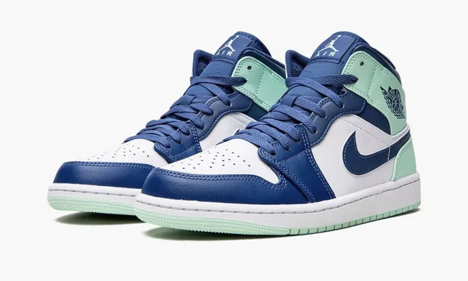 Кроссовки Air Jordan 1 Mid «Mystic Navy Mint Foam» синий