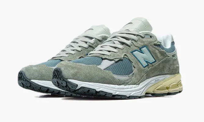 Кроссовки New Balance 2002r «Protection Pack Mirage Grey» серый