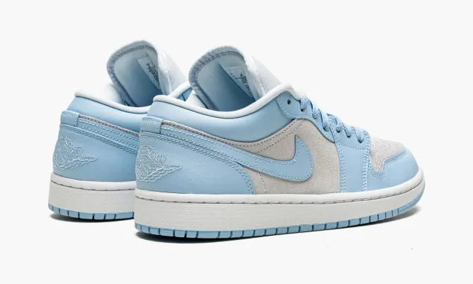 Кроссовки Air Jordan 1 Low WMNS «Football Grey Aluminum» lightBlue