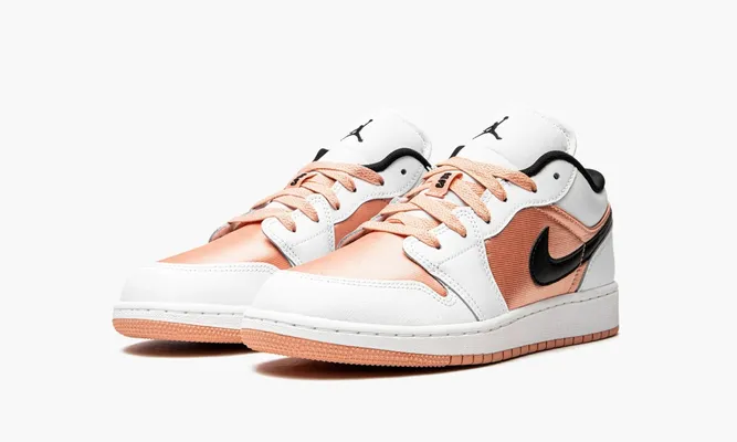 Кроссовки Air Jordan 1 Low GS «White Light Madder Root» розовый