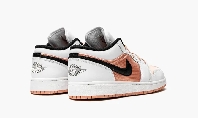 Кроссовки Air Jordan 1 Low GS «White Light Madder Root» розовый