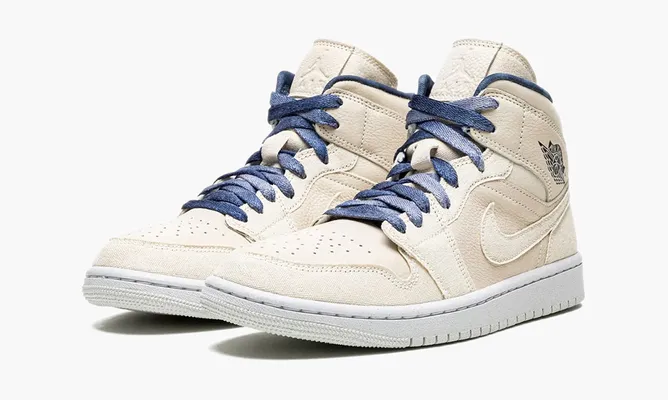 Кроссовки Air Jordan 1 Mid SE WMNS «Sanddrift» кремовый