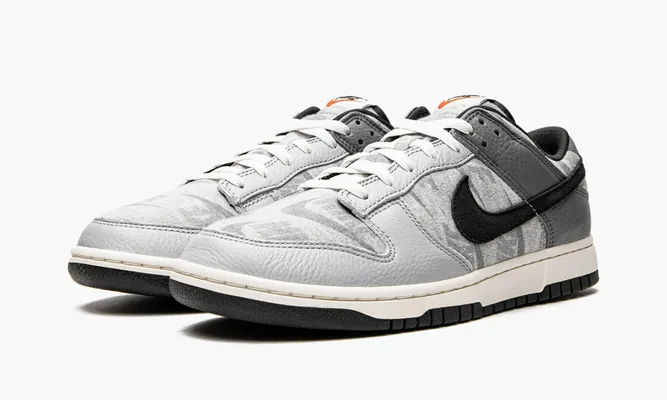 Кроссовки Nike Dunk Low SE «Copy Paste» серый