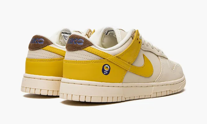 Кроссовки Nike Dunk Low WMNS «Banana» кремовый