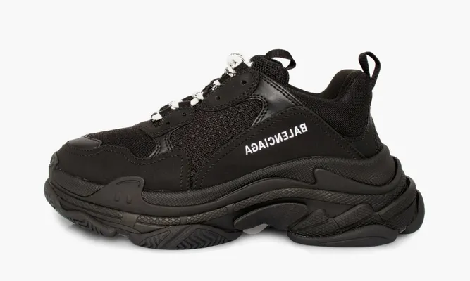 Кроссовки Balenciaga Triple S «Black White Laces» черный