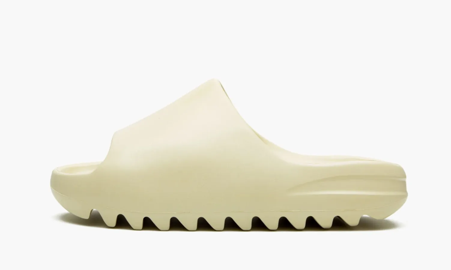 Yeezy Slide «Bone»