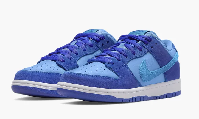 Кроссовки Nike SB Dunk Low «Blue Raspberry» синий