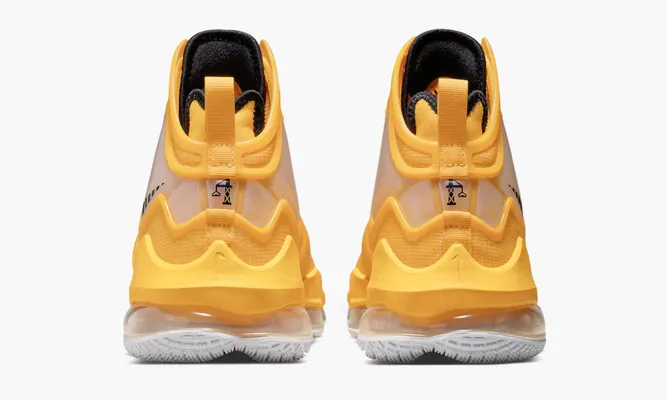 Для баскетбола Nike Lebron 19 «Hard Hat» желтый