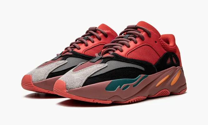 Кроссовки Yeezy Boost 700 «Hi-res Red» разноцветный