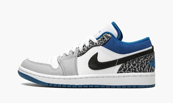 Кроссовки Air Jordan 1 Low SE «True Blue» белый