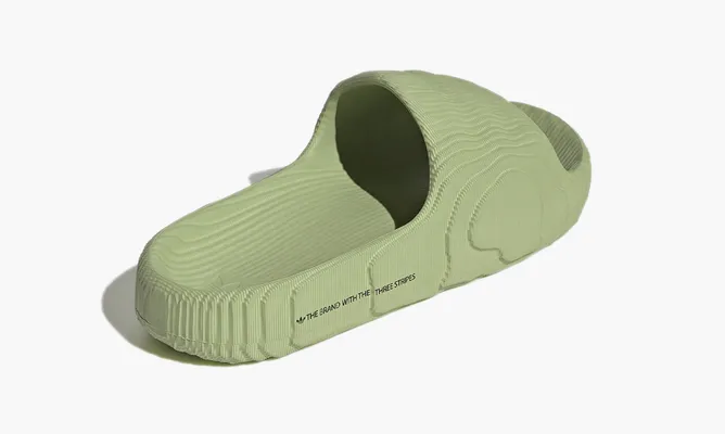 Кроссовки Adidas Adilette 22 Slides «Magic Lime» зеленый