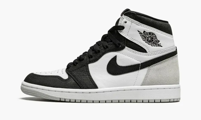 Кроссовки Air Jordan 1 Retro High OG «Bleached Coral» белый,черный