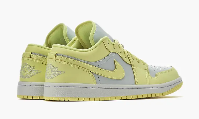Кроссовки Air Jordan 1 Low WMNS «Lemonade» желтый