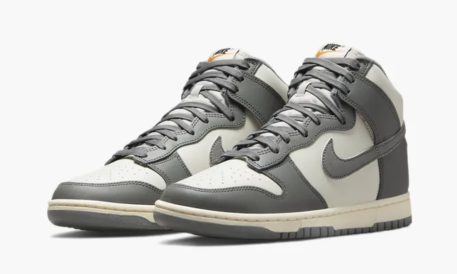 Кроссовки Nike Dunk High «Vintage Light Bone Grey» серый