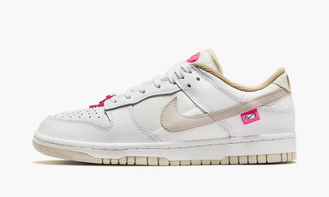 Кроссовки Nike Dunk Low WMNS «Pink Bling» бежевый