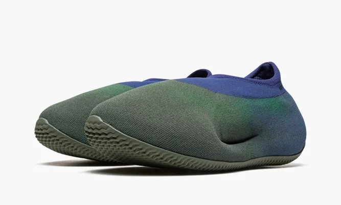 Кроссовки Yeezy Knit Rnnr «Faded Azure» синий