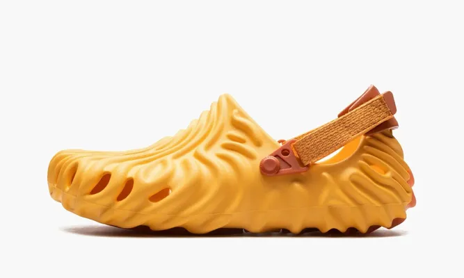 Кроссовки Crocs Pollex Clog «Salehe Bembury - Cobbler» желтый