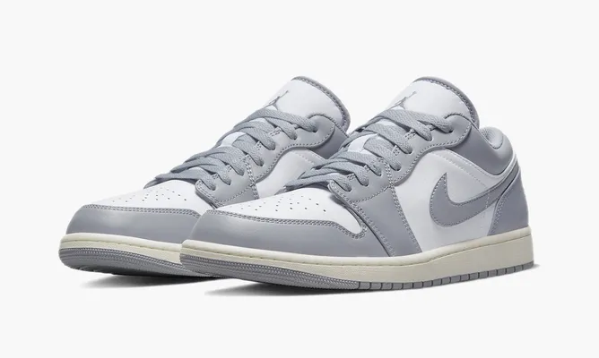 Кроссовки Air Jordan 1 Low «Vintage Stealth Grey» серый