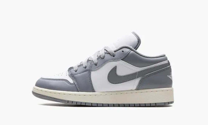 Кроссовки Air Jordan 1 Low GS «Vintage Grey» серый